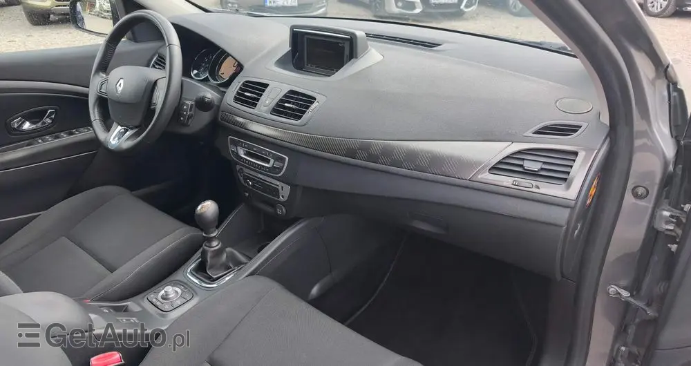 RENAULT Megane 1.6 16V 110 Dynamique