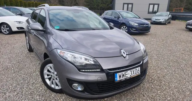 RENAULT Megane 1.6 16V 110 Dynamique
