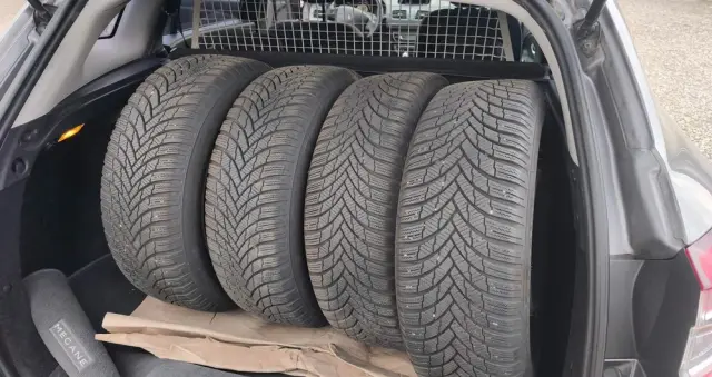 RENAULT Megane 1.6 16V 110 Dynamique