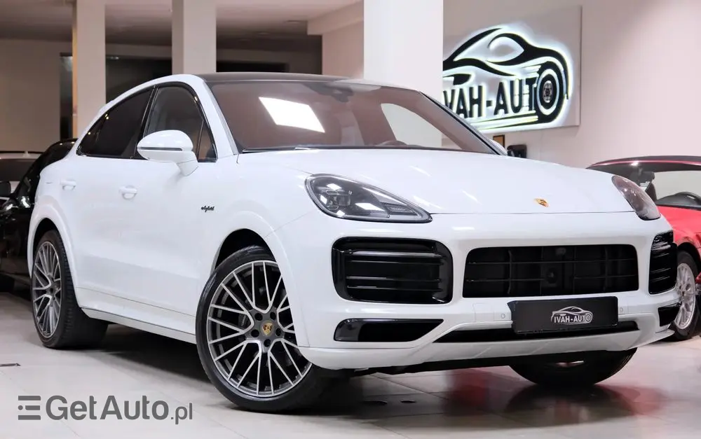 PORSCHE Cayenne Coupe E-Hybrid Platinum Edition