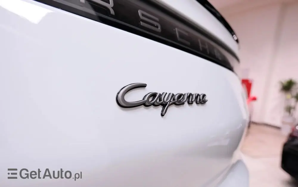 PORSCHE Cayenne Coupe E-Hybrid Platinum Edition