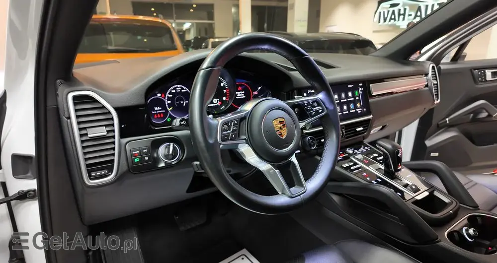 PORSCHE Cayenne Coupe E-Hybrid Platinum Edition