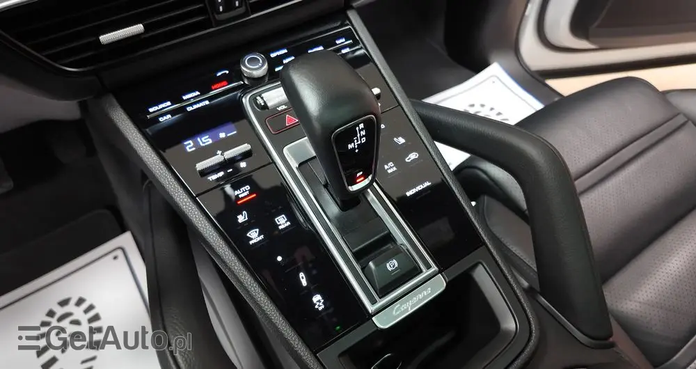 PORSCHE Cayenne Coupe E-Hybrid Platinum Edition