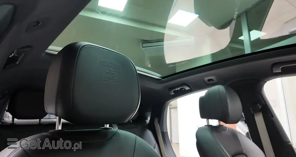 PORSCHE Cayenne Coupe E-Hybrid Platinum Edition