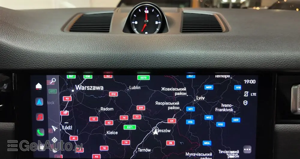 PORSCHE Cayenne Coupe E-Hybrid Platinum Edition