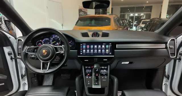 PORSCHE Cayenne Coupe E-Hybrid Platinum Edition