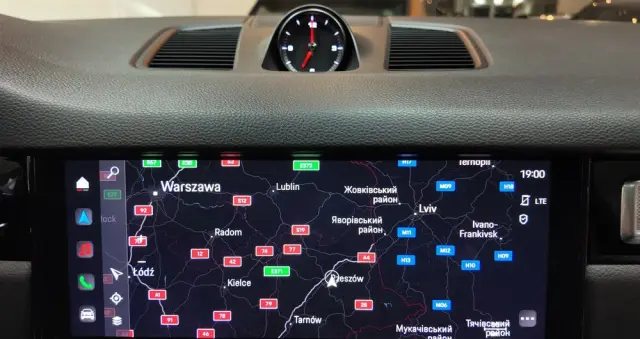 PORSCHE Cayenne Coupe E-Hybrid Platinum Edition