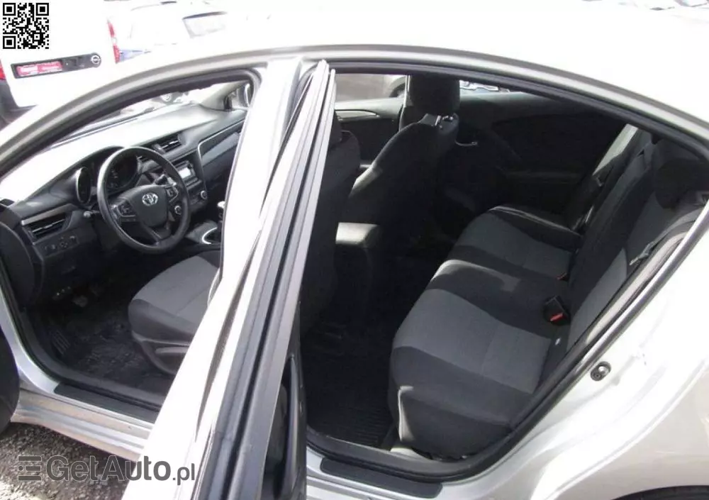 TOYOTA Avensis 1.6 D-4D Active