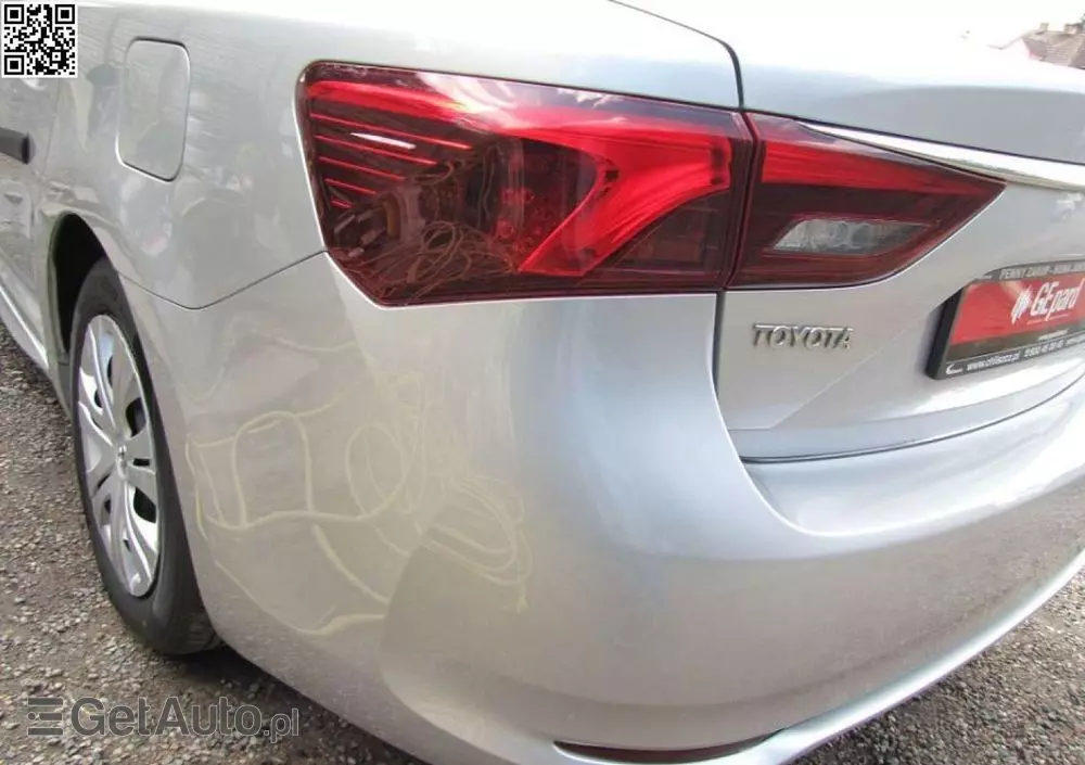 TOYOTA Avensis 1.6 D-4D Active