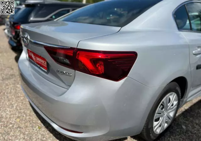 TOYOTA Avensis 1.6 D-4D Active