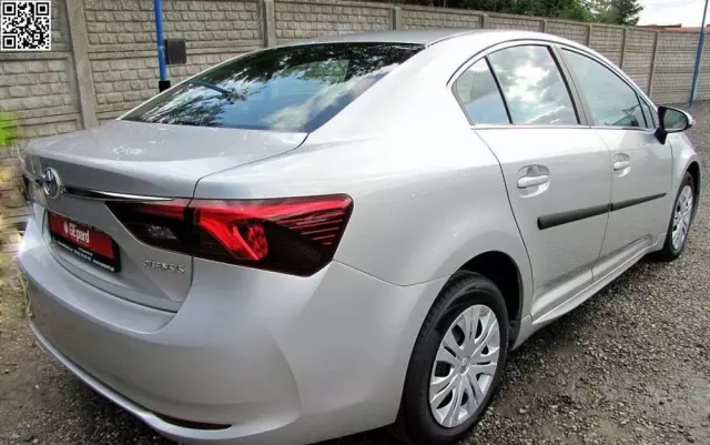 TOYOTA Avensis 1.6 D-4D Active