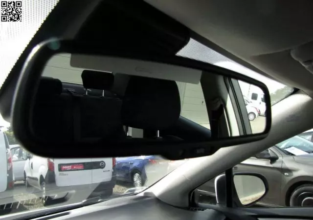 TOYOTA Avensis 1.6 D-4D Active