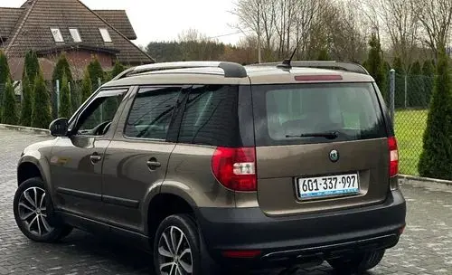 SKODA Yeti 