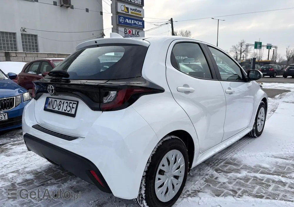 TOYOTA Yaris 1.5 Comfort
