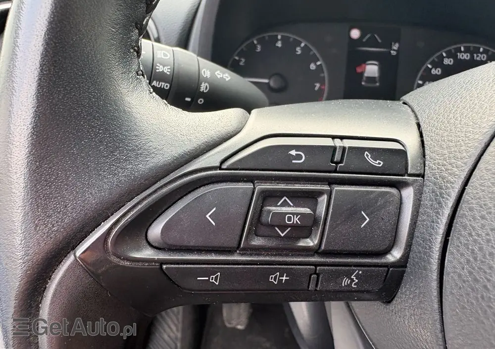 TOYOTA Yaris 1.5 Comfort