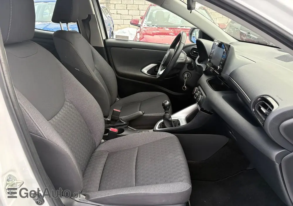 TOYOTA Yaris 1.5 Comfort