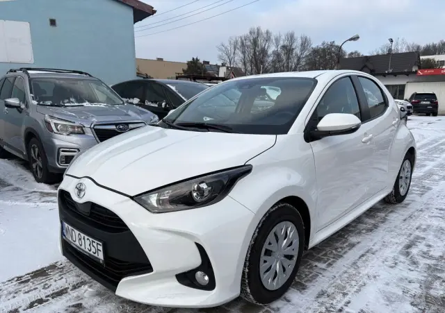 TOYOTA Yaris 1.5 Comfort