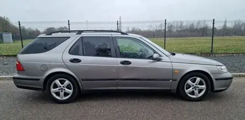 SAAB 9-5 