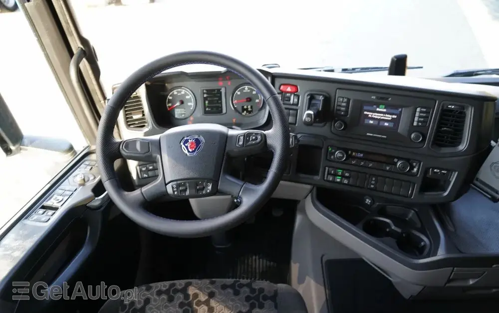 SCANIA R 450 / PEŁNY ADR /  RETARDER / KLIMATYZACJA POSTOJOWA / ALUFELGI 