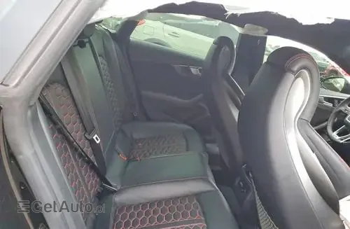 AUDI Rs5 