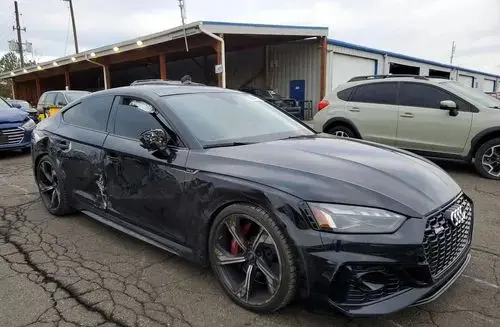 AUDI Rs5 