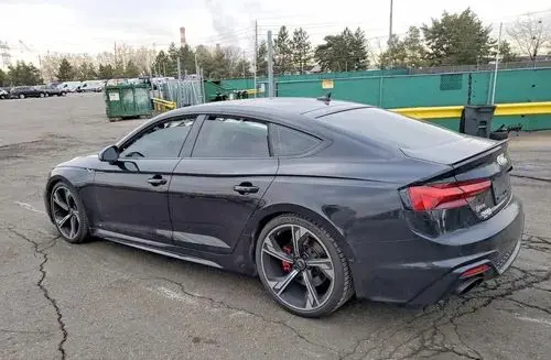 AUDI Rs5 