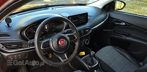 FIAT Tipo Cross 