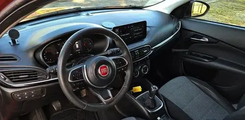 FIAT Tipo Cross 