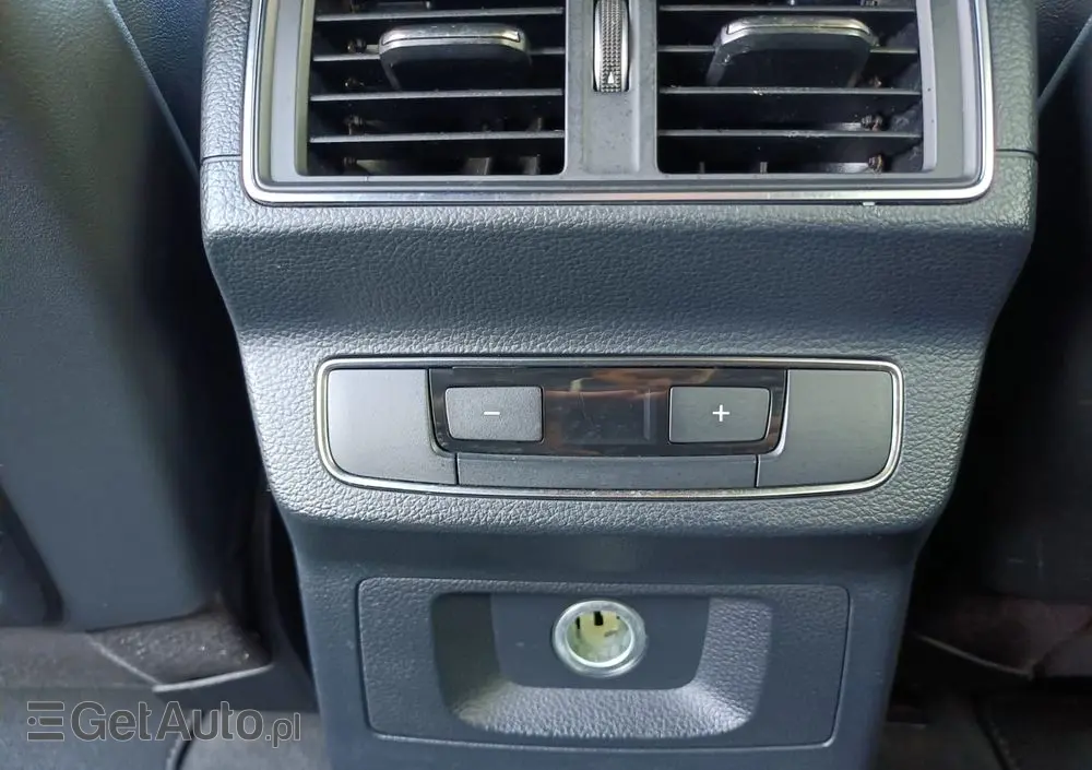 AUDI Q5 2.0 TDI Quattro Sport S tronic