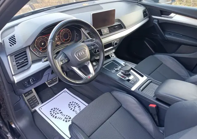AUDI Q5 2.0 TDI Quattro Sport S tronic