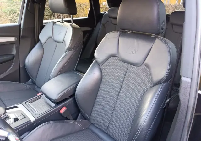 AUDI Q5 2.0 TDI Quattro Sport S tronic