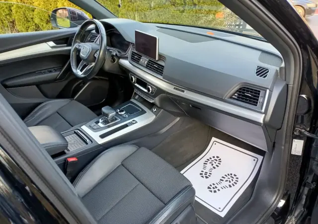 AUDI Q5 2.0 TDI Quattro Sport S tronic