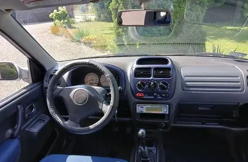 SUZUKI Ignis 