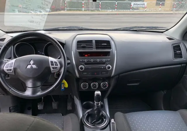 MITSUBISHI ASX 1.8 DID Invite 4WD AS&G