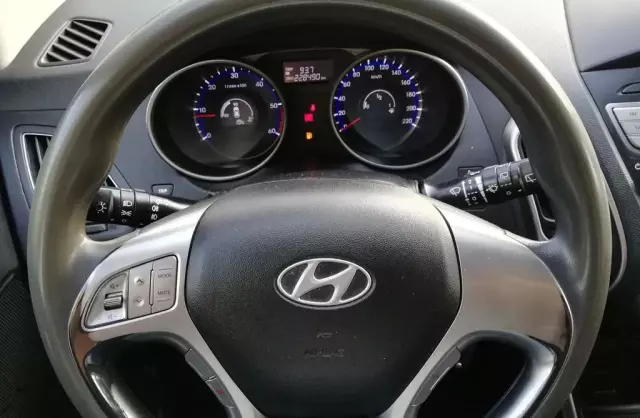 HYUNDAI Ix35 