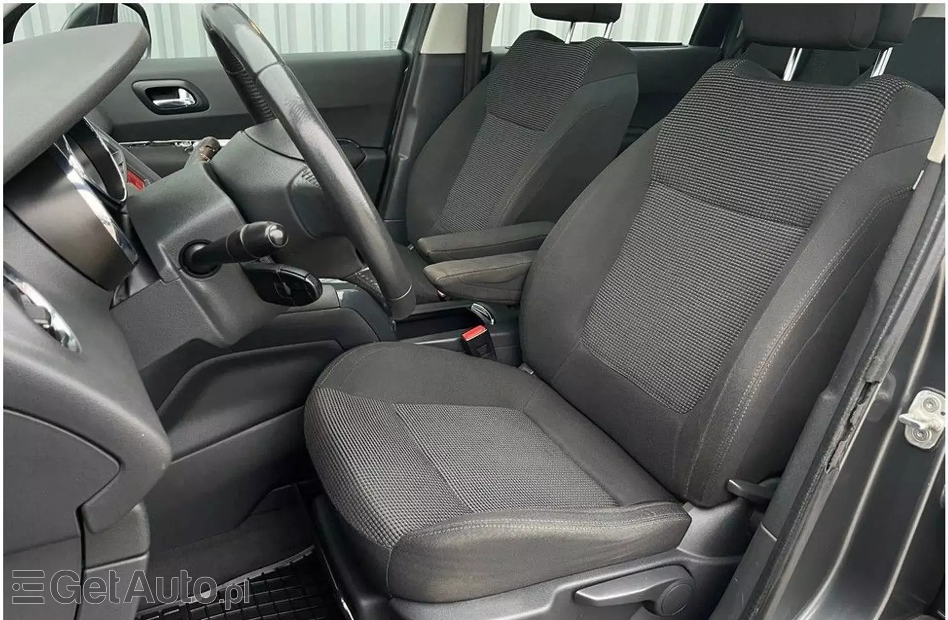 PEUGEOT 5008 1.6 HDi (112 KM) FAP