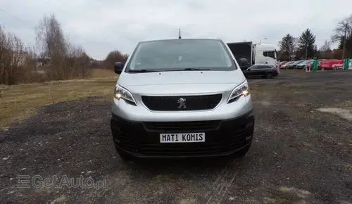 PEUGEOT Traveller 