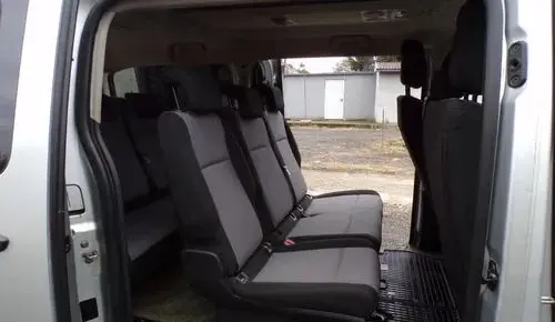 PEUGEOT Traveller 