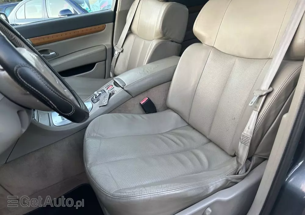 RENAULT Vel Satis 3.0 dCi Initiale