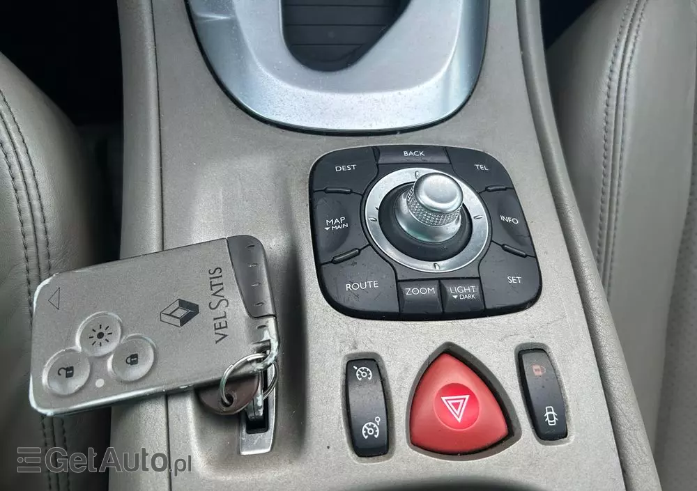 RENAULT Vel Satis 3.0 dCi Initiale