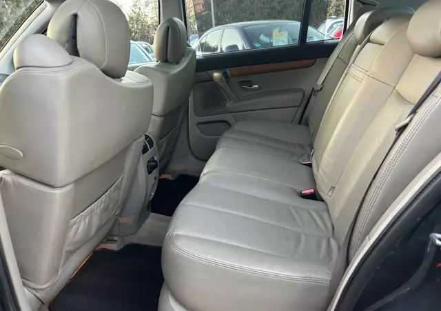 RENAULT Vel Satis 3.0 dCi Initiale