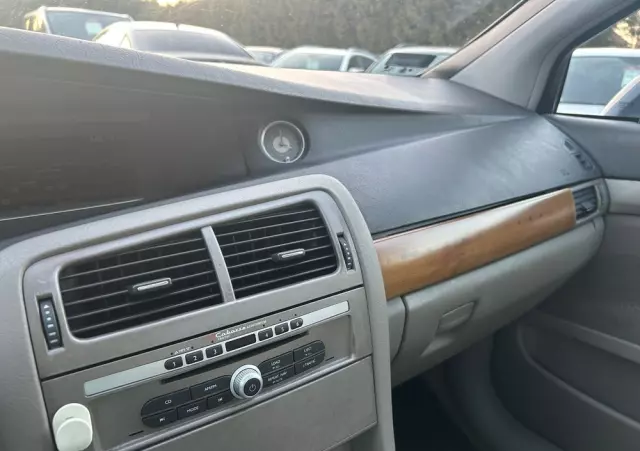 RENAULT Vel Satis 3.0 dCi Initiale