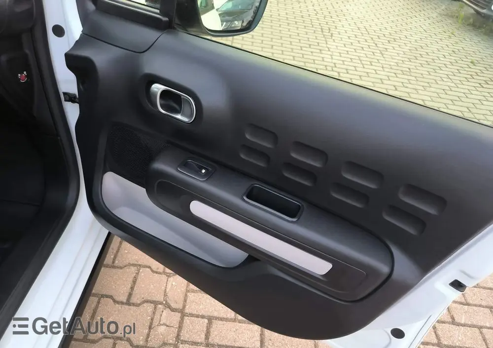 CITROËN C3 1.2 PureTech Shine