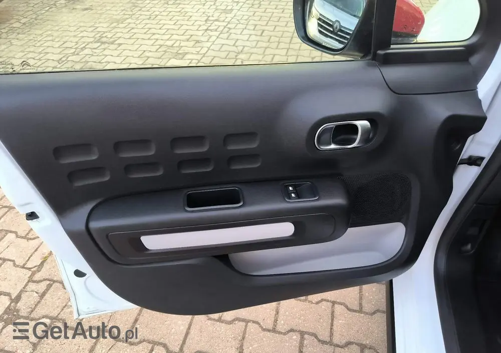 CITROËN C3 1.2 PureTech Shine