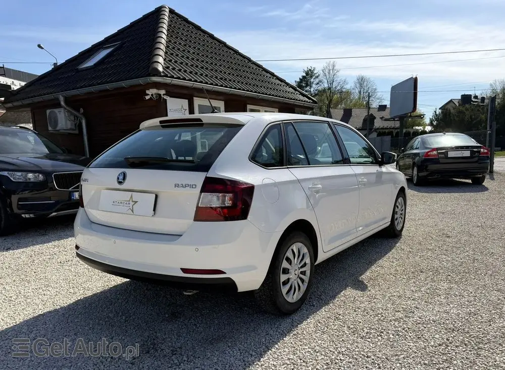 SKODA RAPID 1.4 TDI DPF Style