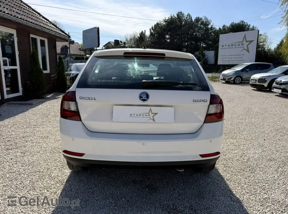 SKODA RAPID 1.4 TDI DPF Style