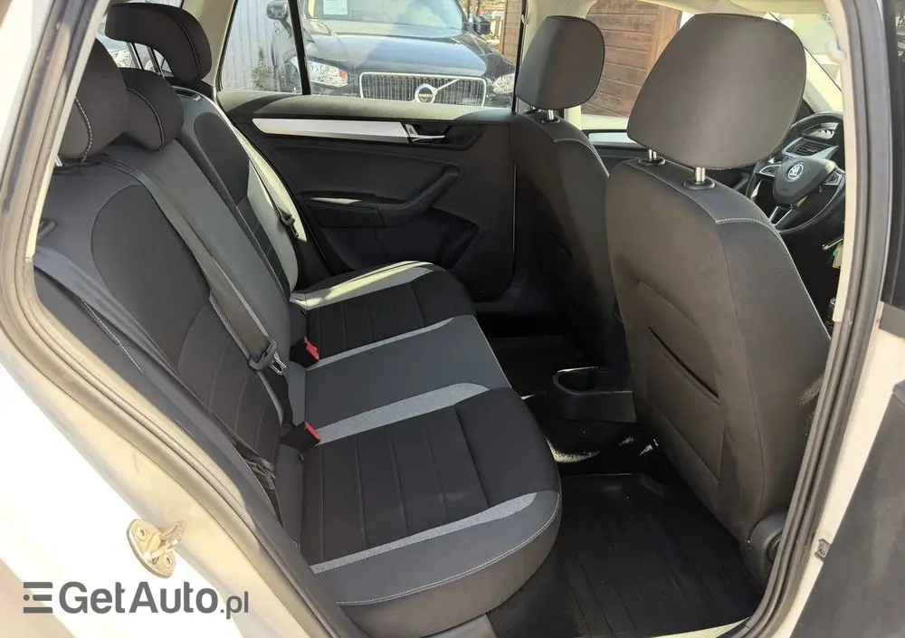 SKODA RAPID 1.4 TDI DPF Style
