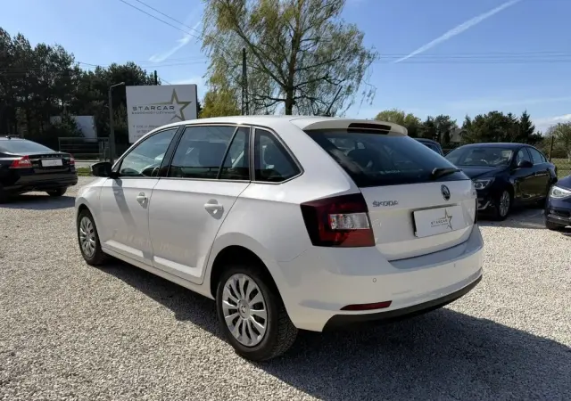 SKODA RAPID 1.4 TDI DPF Style