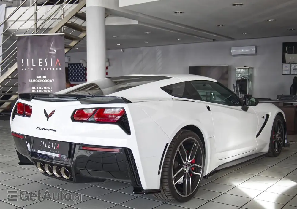 CHEVROLET Corvette 