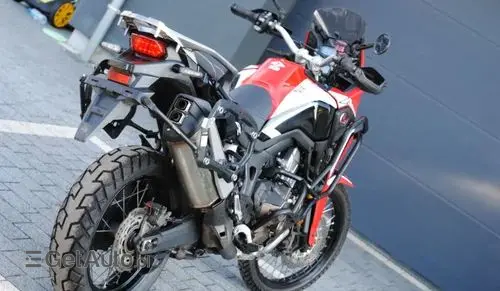 HONDA CRF 1000L Africa Twin HRC DCT 